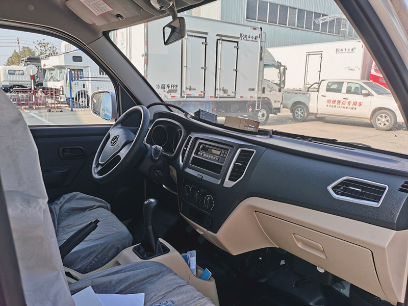 長安金標(biāo)T3冷藏車