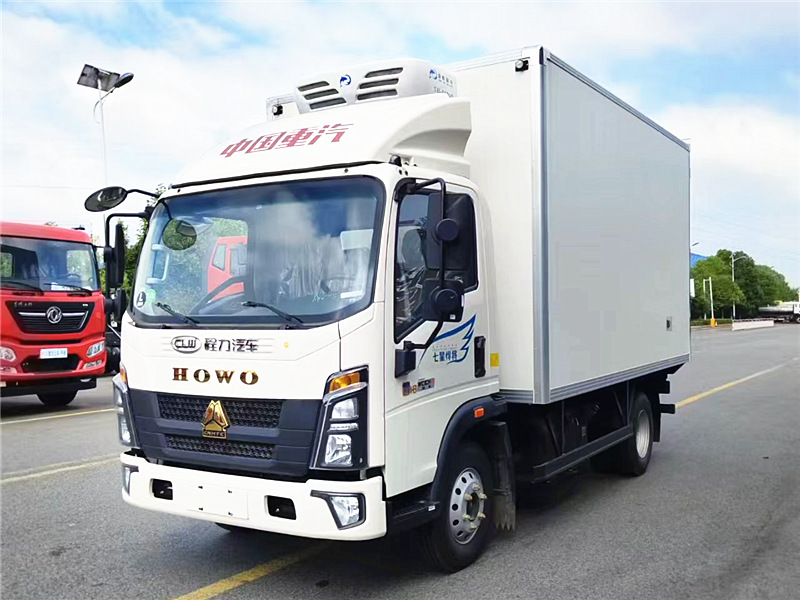 重汽豪沃七星悍將冷藏車